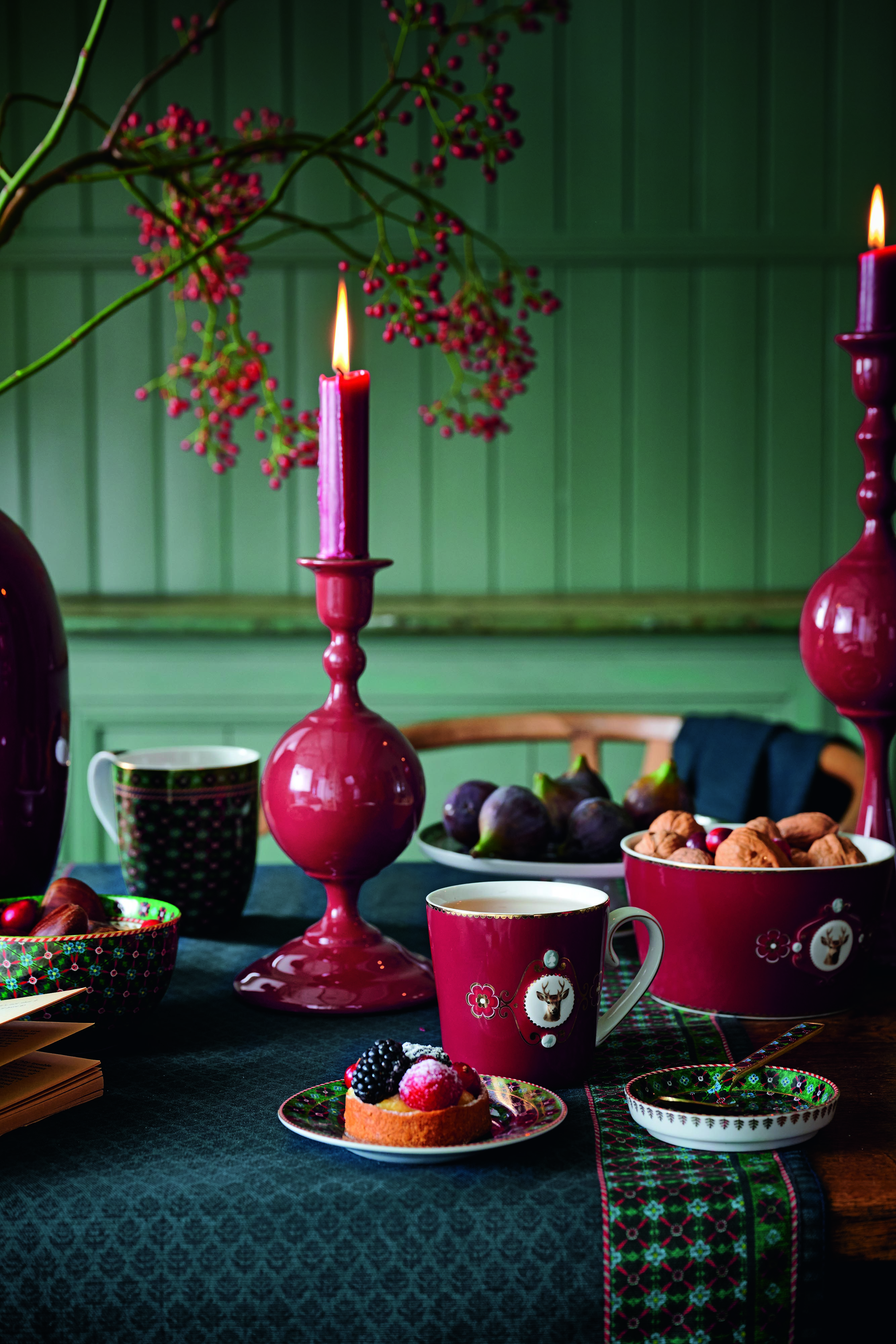 Pip Studio Berry Blues mix Love Birds FW2025 Tableware Dark Red 02